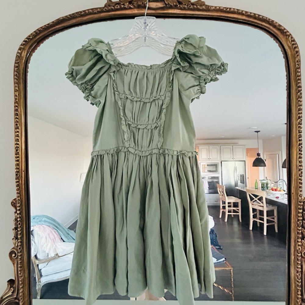 DOEN Green Silk Puff Sleeve Kids Dress Size 8